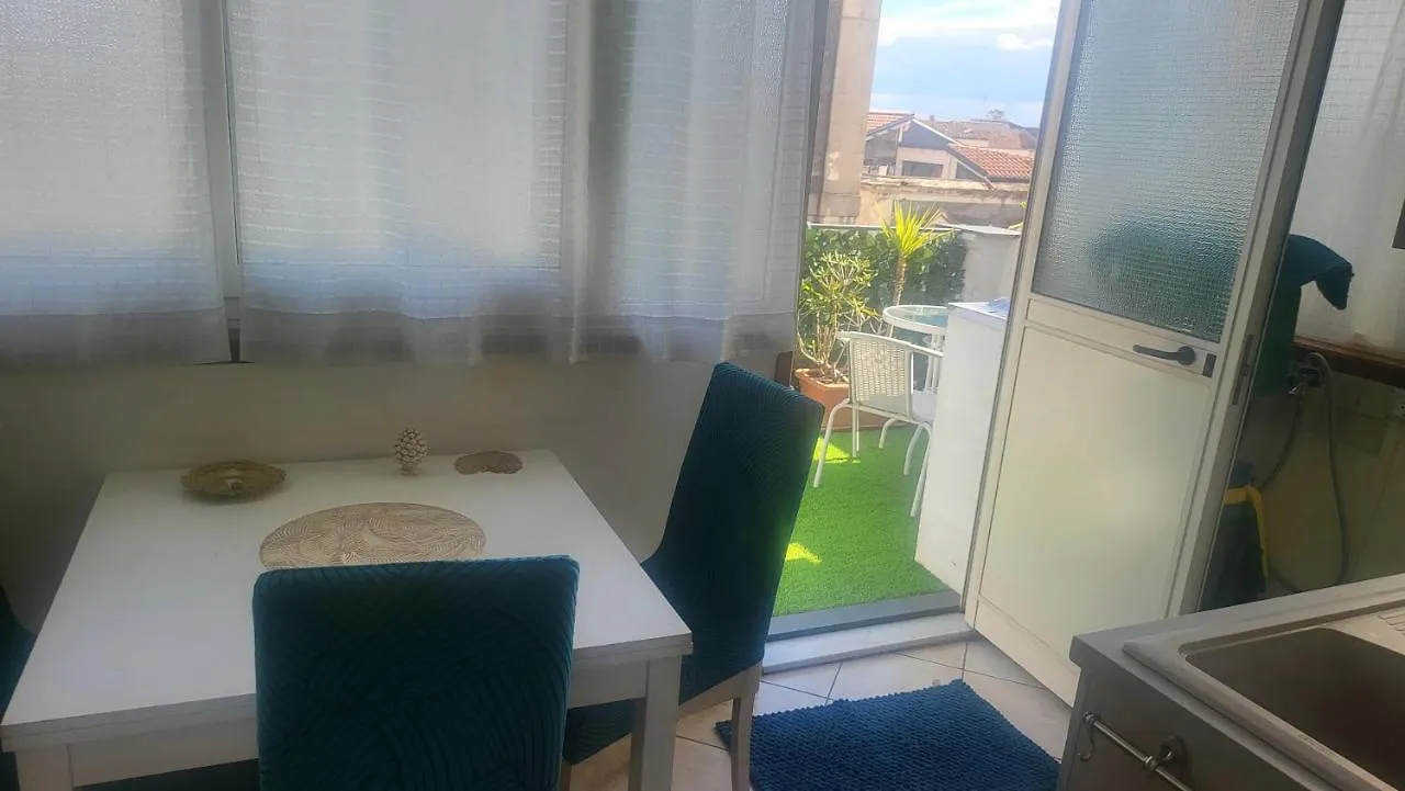 דירות קטאניה Chalaro' Apartament איטליה